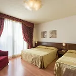 Doge Hotel 3*