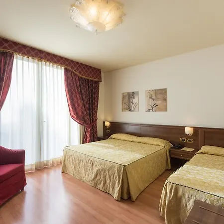 Doge Hotel 3*